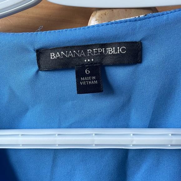 Banana Republic Blue Floral Wrap Dress - Picture 4 of 7